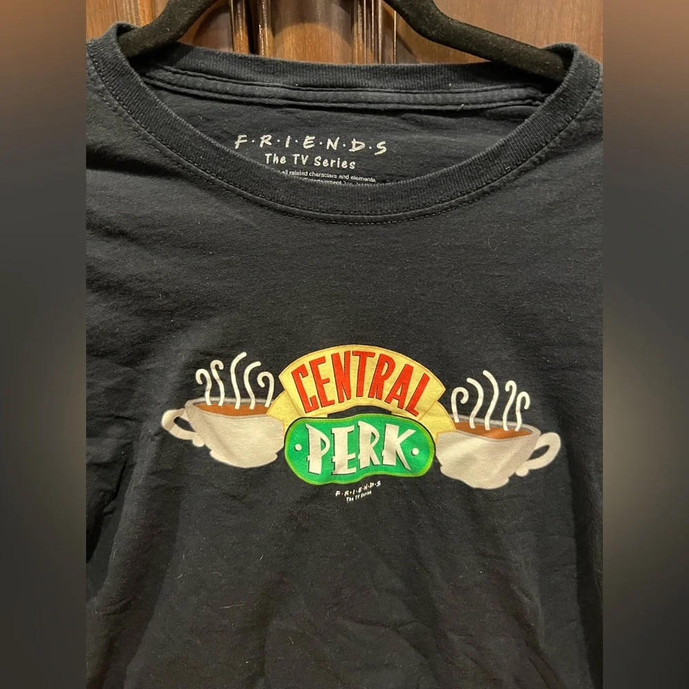 Friends Central Perk Long Sleeve Crop T-shirt - Picture 3 of 3